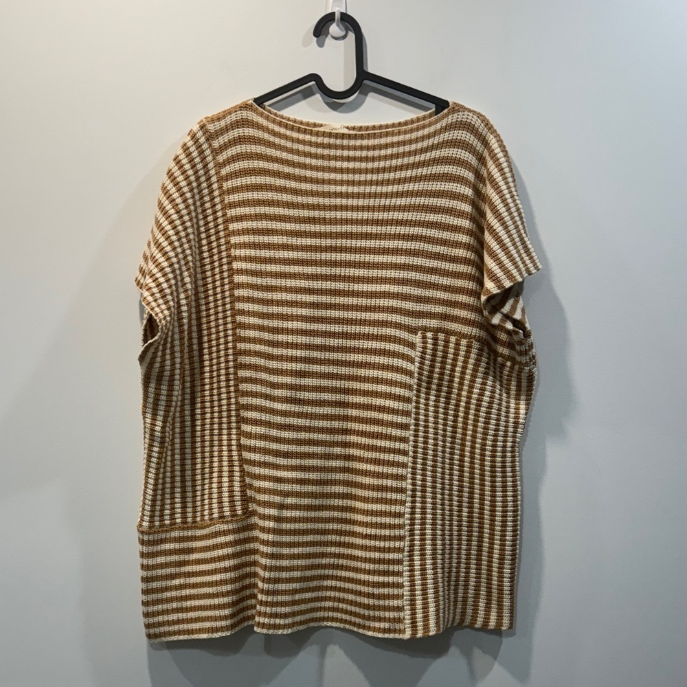 Grade & Gather Cozy Knit Short Sleeve Sweater